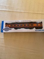 H0 Bachmann 85`Smooth-Side Coach Southern Pacific Daylight.